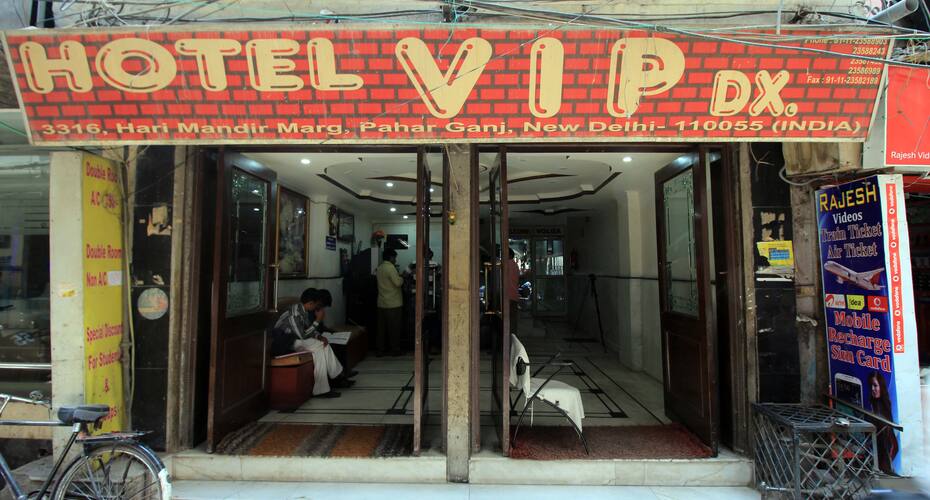 VIP Deluxe Hotel, New Delhi 1